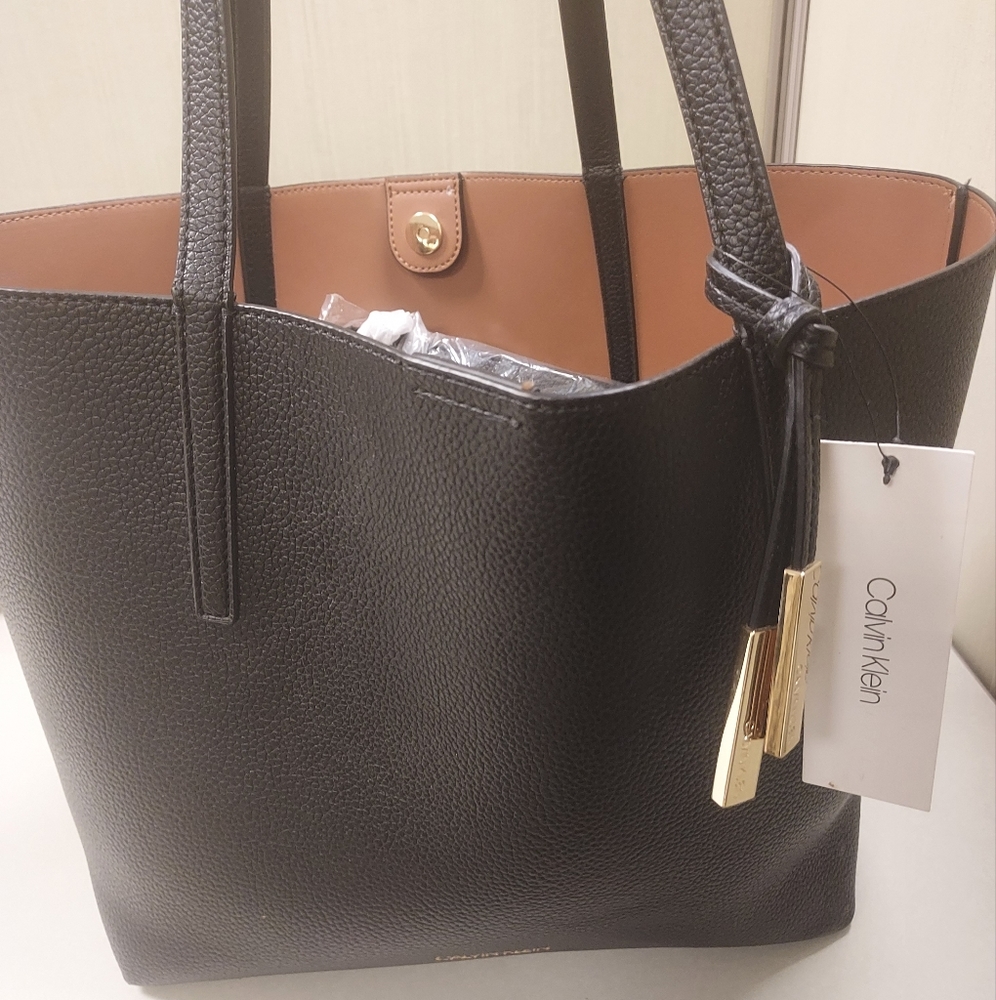 Large Calvin Klein Tote NWT